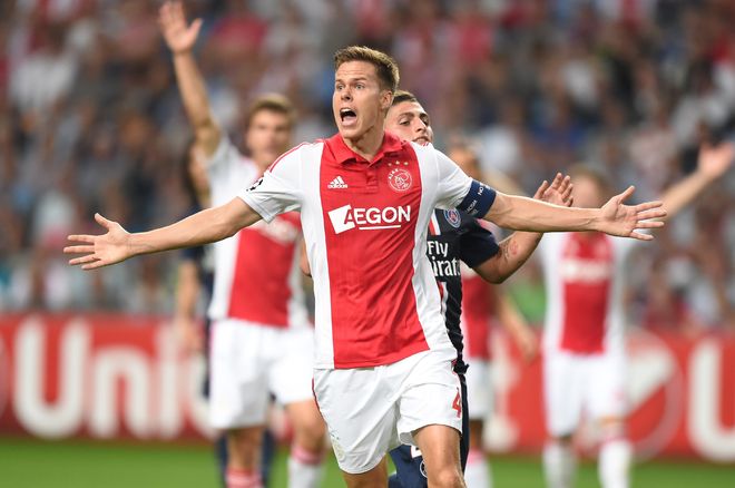 赛中的竞争 赛中的竞争